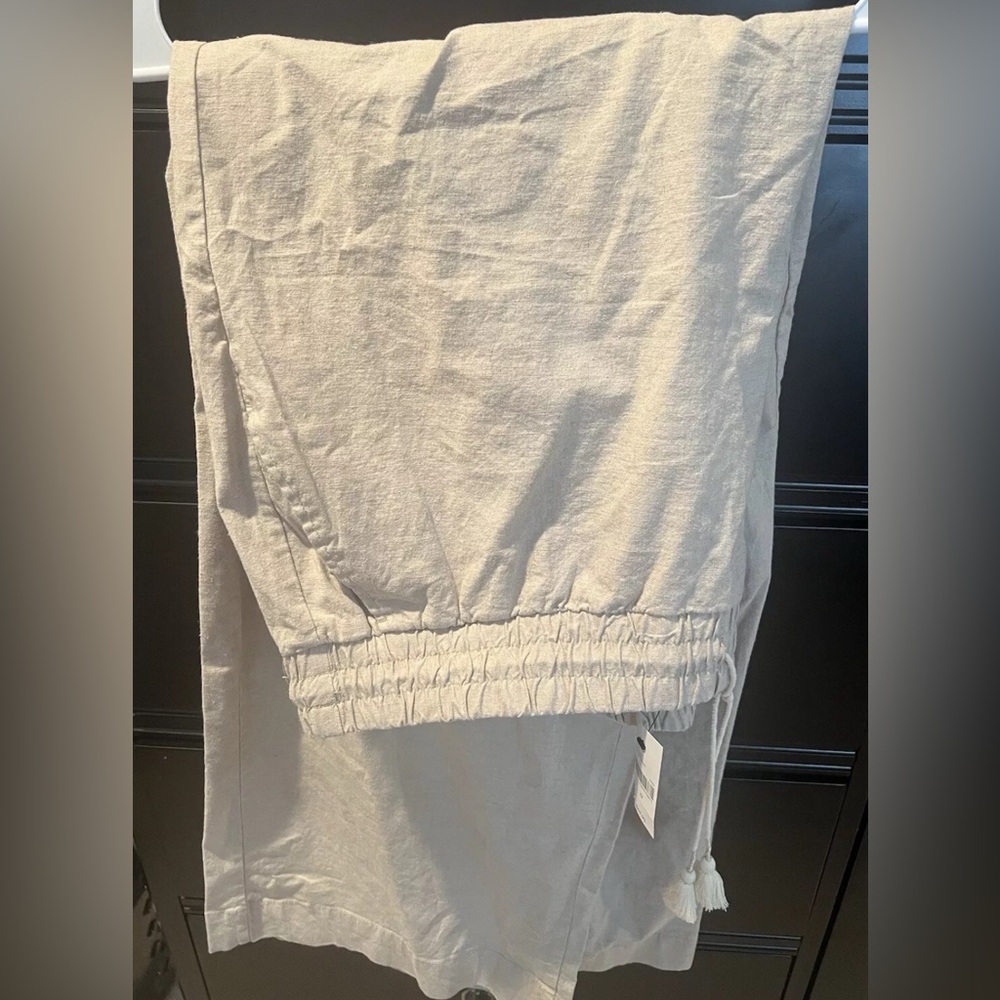 Lane Bryant NWT - Wide Leg Linen Blend Tan Color Sz 22 Pants